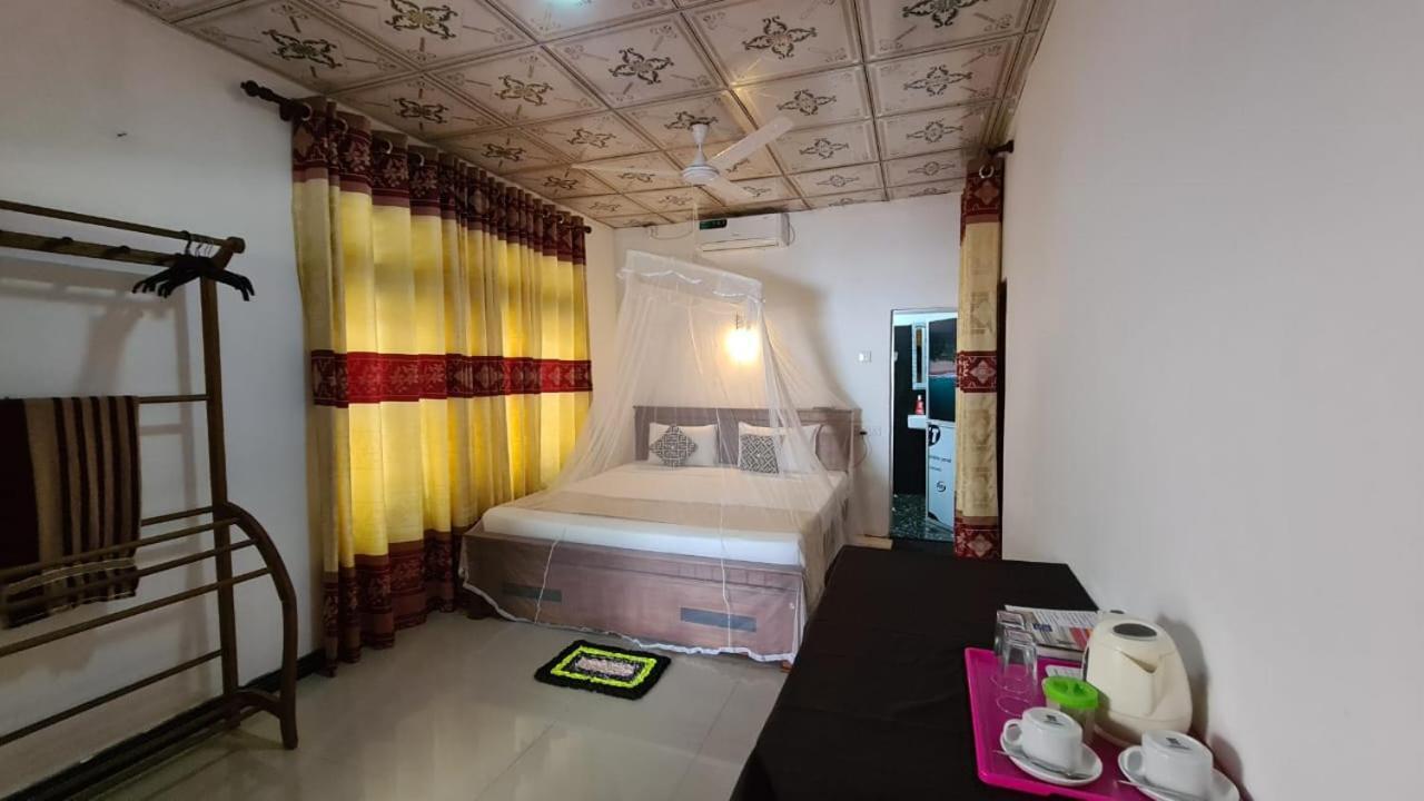 Kavidi Villa Home Stay Tangalle Ruang foto