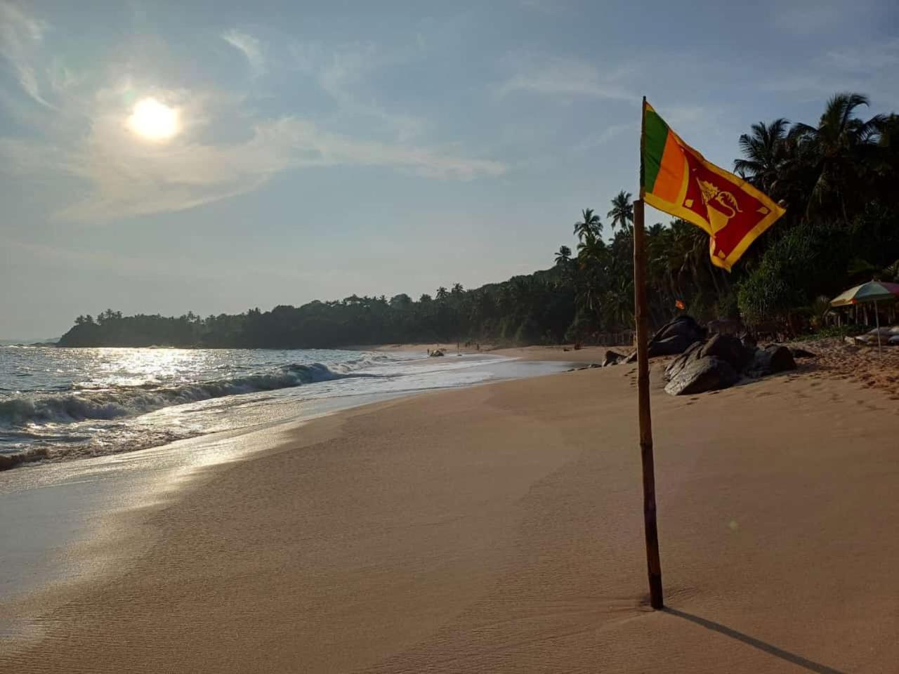 Kavidi Villa Home Stay Tangalle Bagian luar foto
